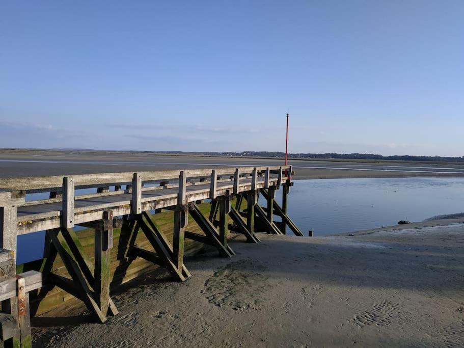 Gite Les Amoureux De La Baie Favières Buitenkant foto